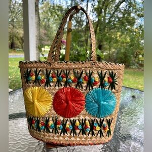Vintage 1960 straw tote bag with embroidery flowers, fruit.